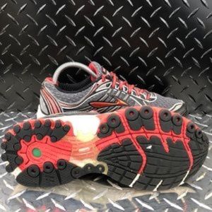 brooks trance 11 red